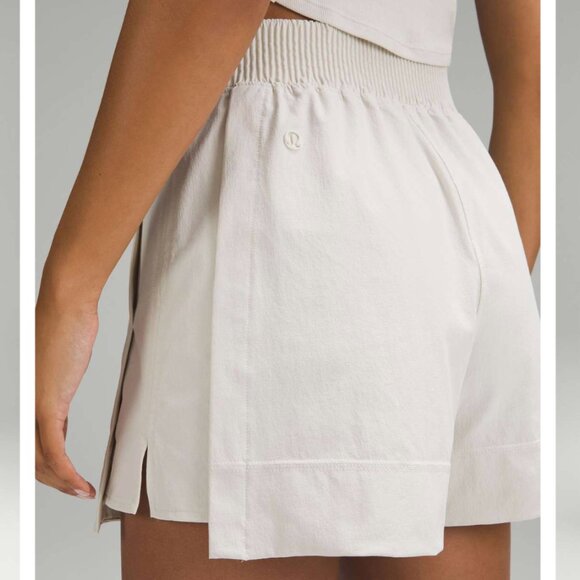 Lululemon Stretch Woven Relax Fit High Rise Short 4" Bone - Picture 2 of 4